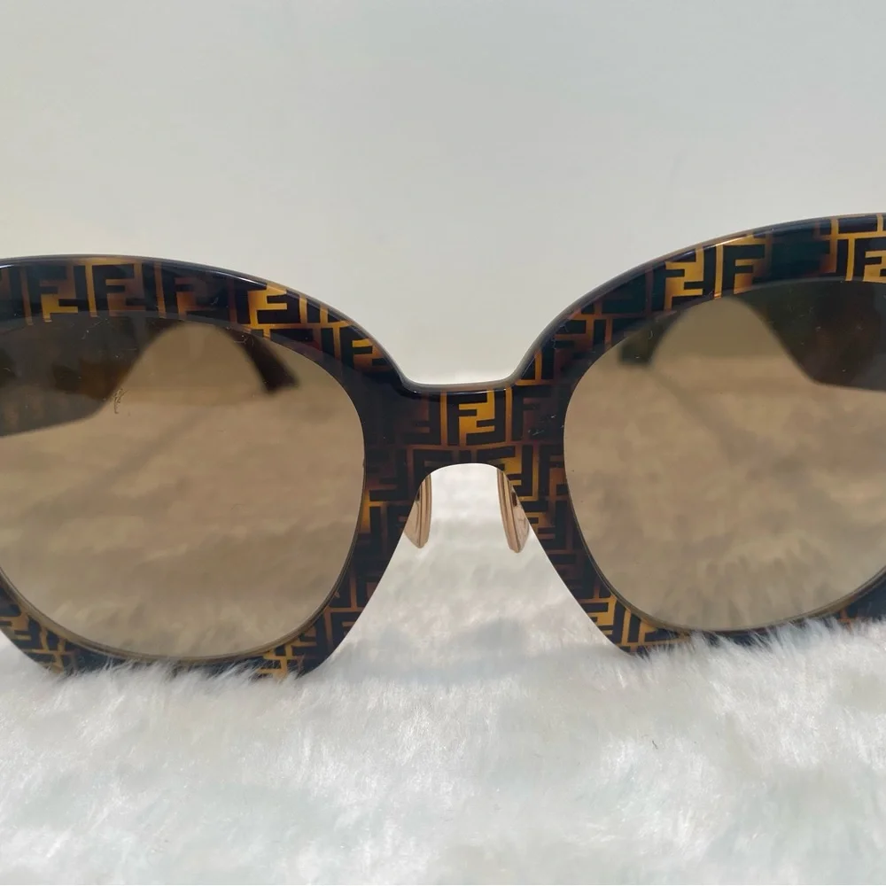 FENDI ROMA Brown 52mm Gradient Logo Sungasses